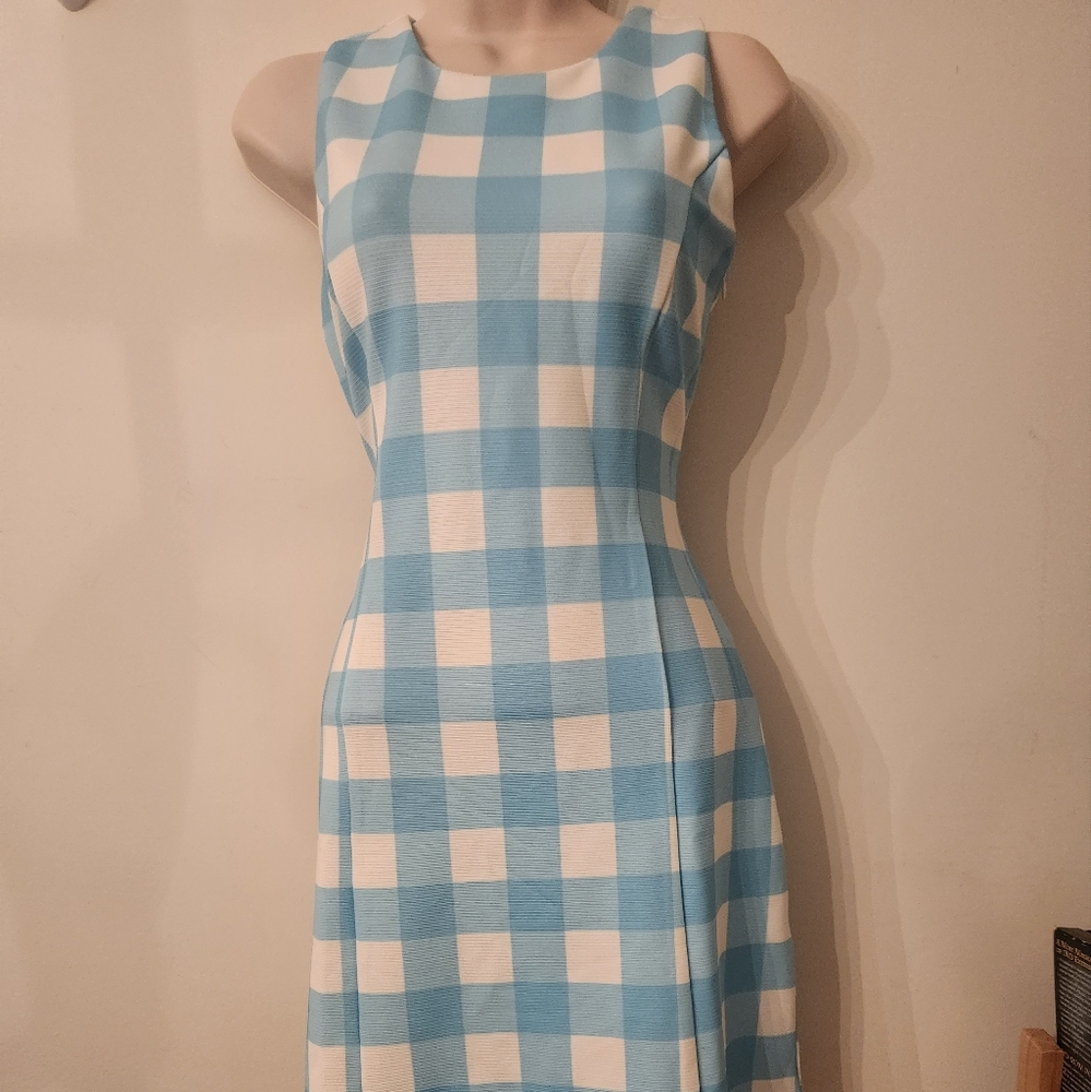 Margaret Josephs dress